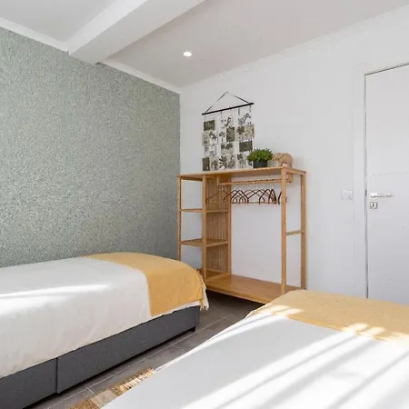 Stunning Modern In Oura Beach Apartment Albufeira